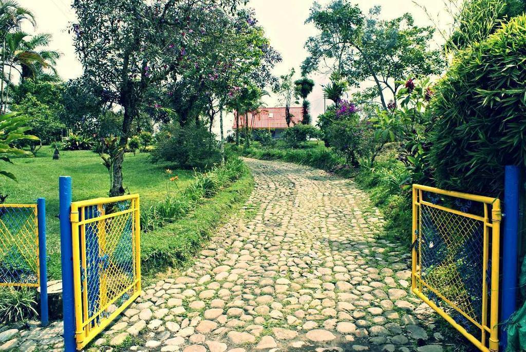 Hostal Campestre El Santuario 菲兰迪亚 外观 照片