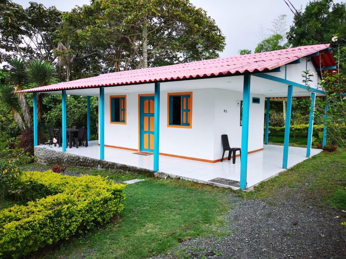 Hostal Campestre El Santuario 菲兰迪亚 外观 照片